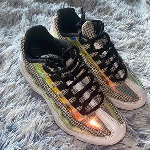 Nike air max iridescent